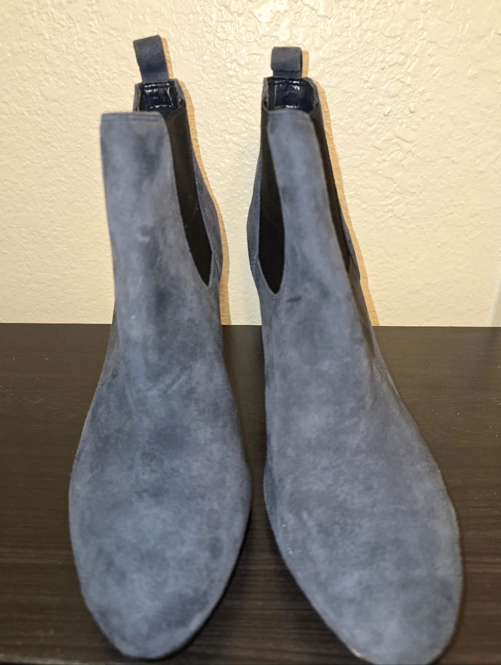 NEW Vintage Clarks Carlita Quinn Navy Suede Booties Size 7 - Picture 4 of 10